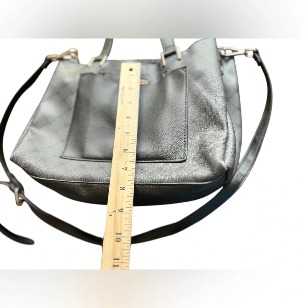 Steve Madden Women's Grey Geometric Shoulder‎ Bag with Gold Accents